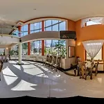 Vinci Airport 3* Modlniczka