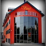 Otel Vinci Airport