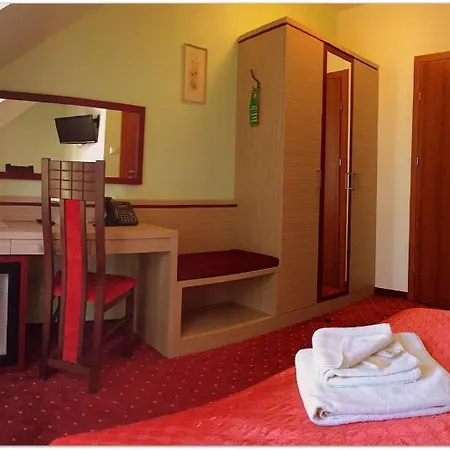 Vinci Airport Modlniczka