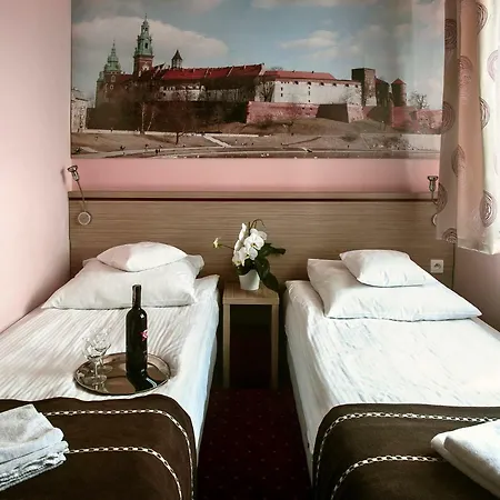 Vinci Airport Hotel Modlniczka