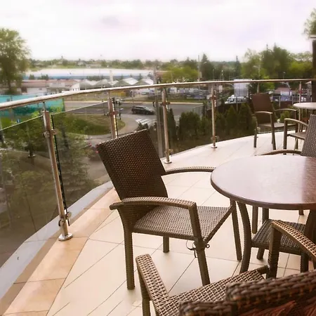 Vinci Airport 3* Modlniczka