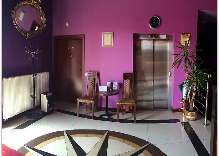 מלון Vinci Airport